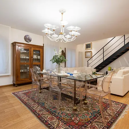 San Polo Charming House Венеция